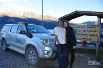 A equipe completa dos 1000dias chega à Villa o'Higgins, no final da Carretera Austral, no sul do Chile. Eram 9:20 da noite!